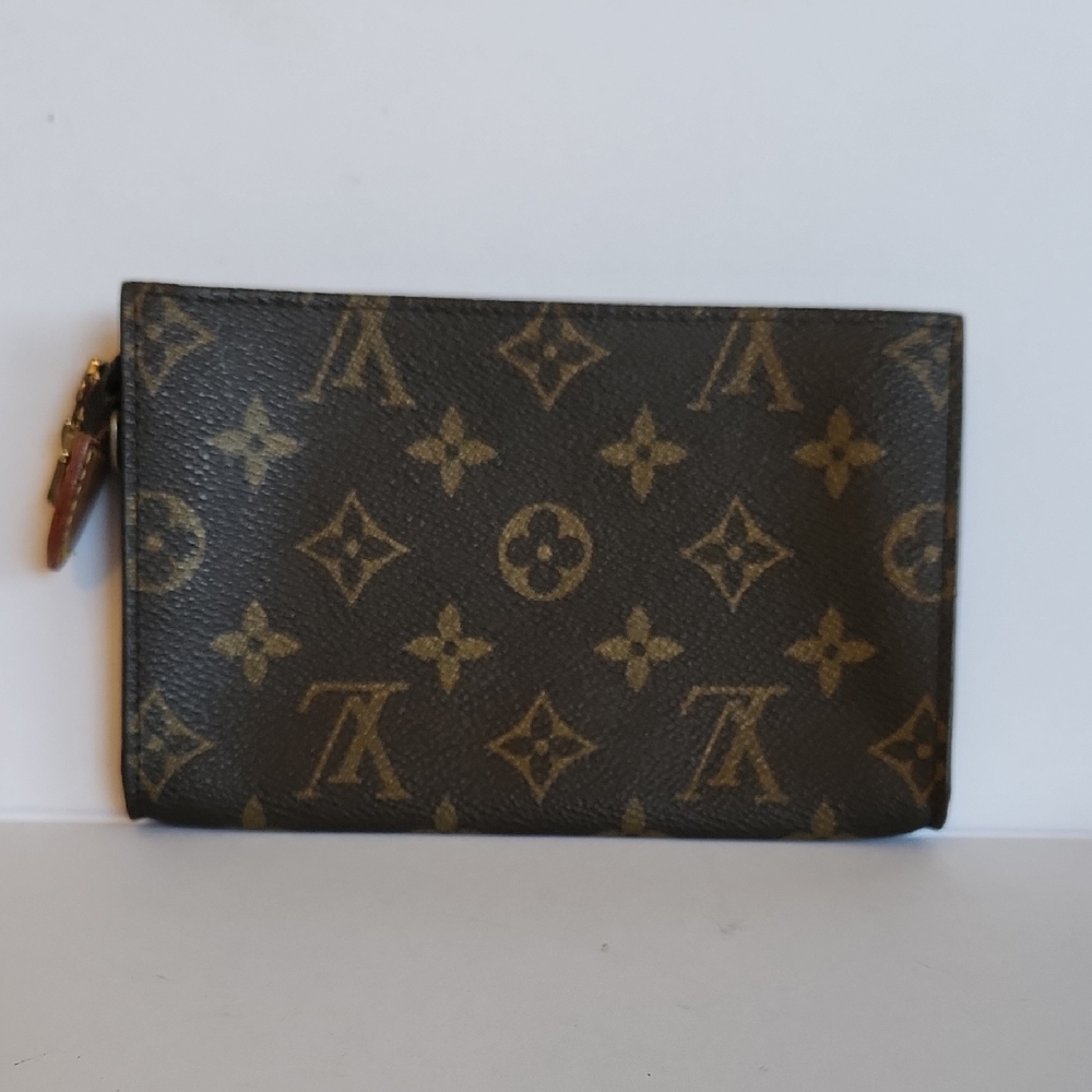 Louis Vuitton  Monogram Bucket Bag Pouch- Project